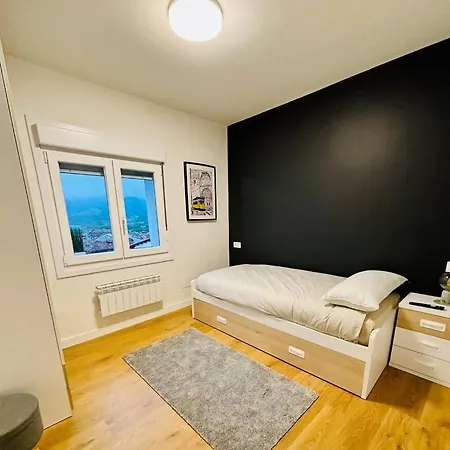 Casa Yaya Confortllanes 아파트 코룬가